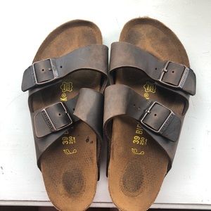 Awesome condition Birkenstock sandals like new!!